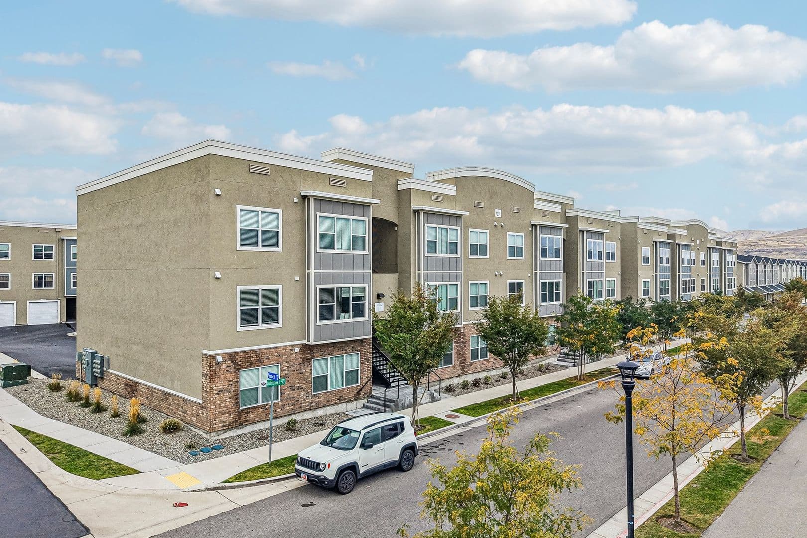Magna Townhome: 7487 W Geraint St