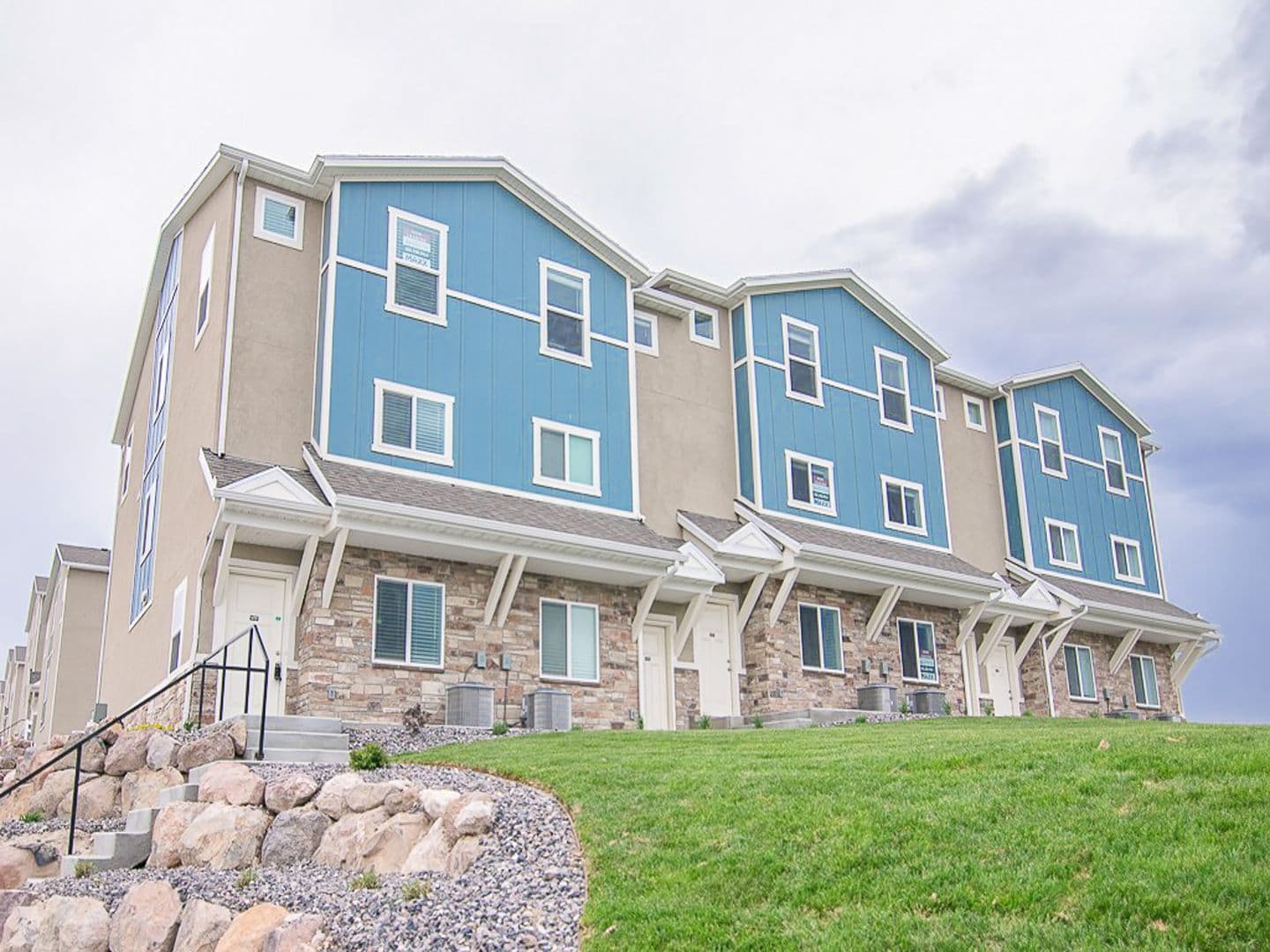 Herriman Townhome: Rock Hound Way