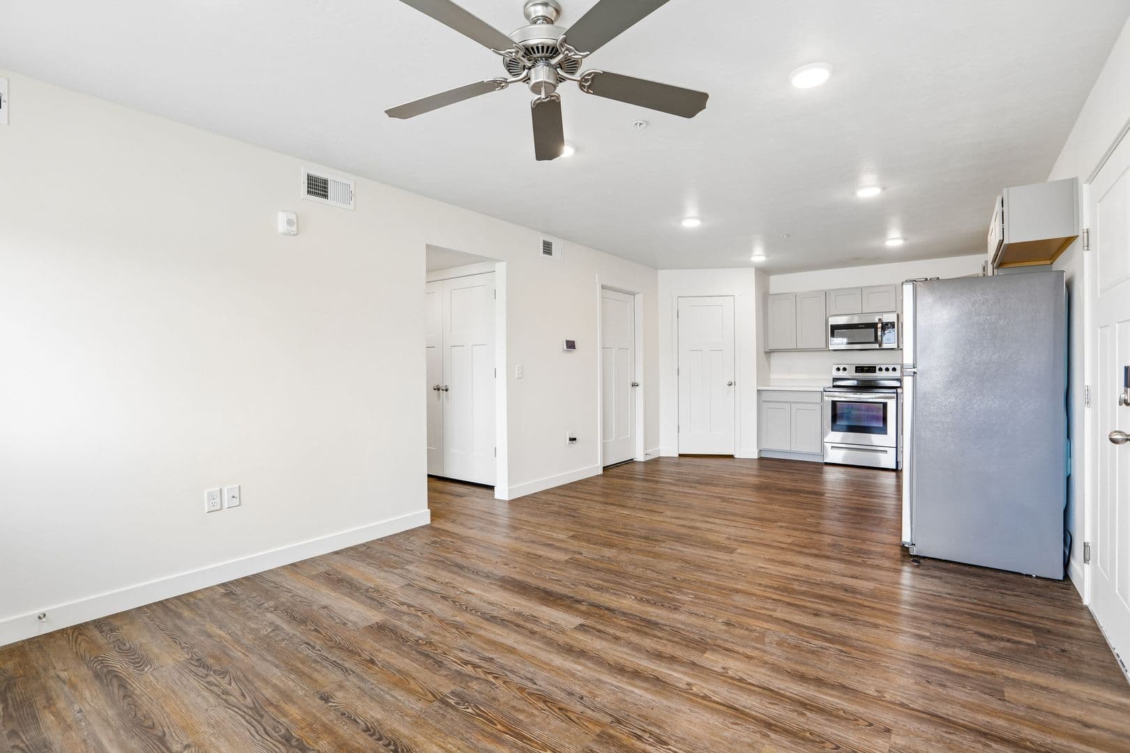 Payson Apartment: 388 W 650 N