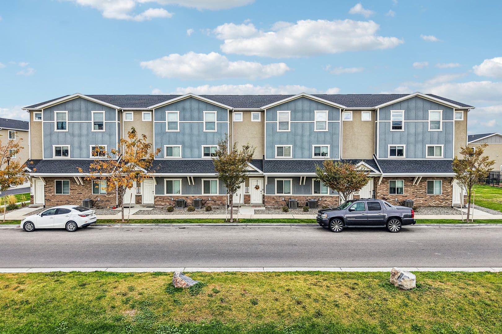 Magna Townhome: 7487 W Geraint St