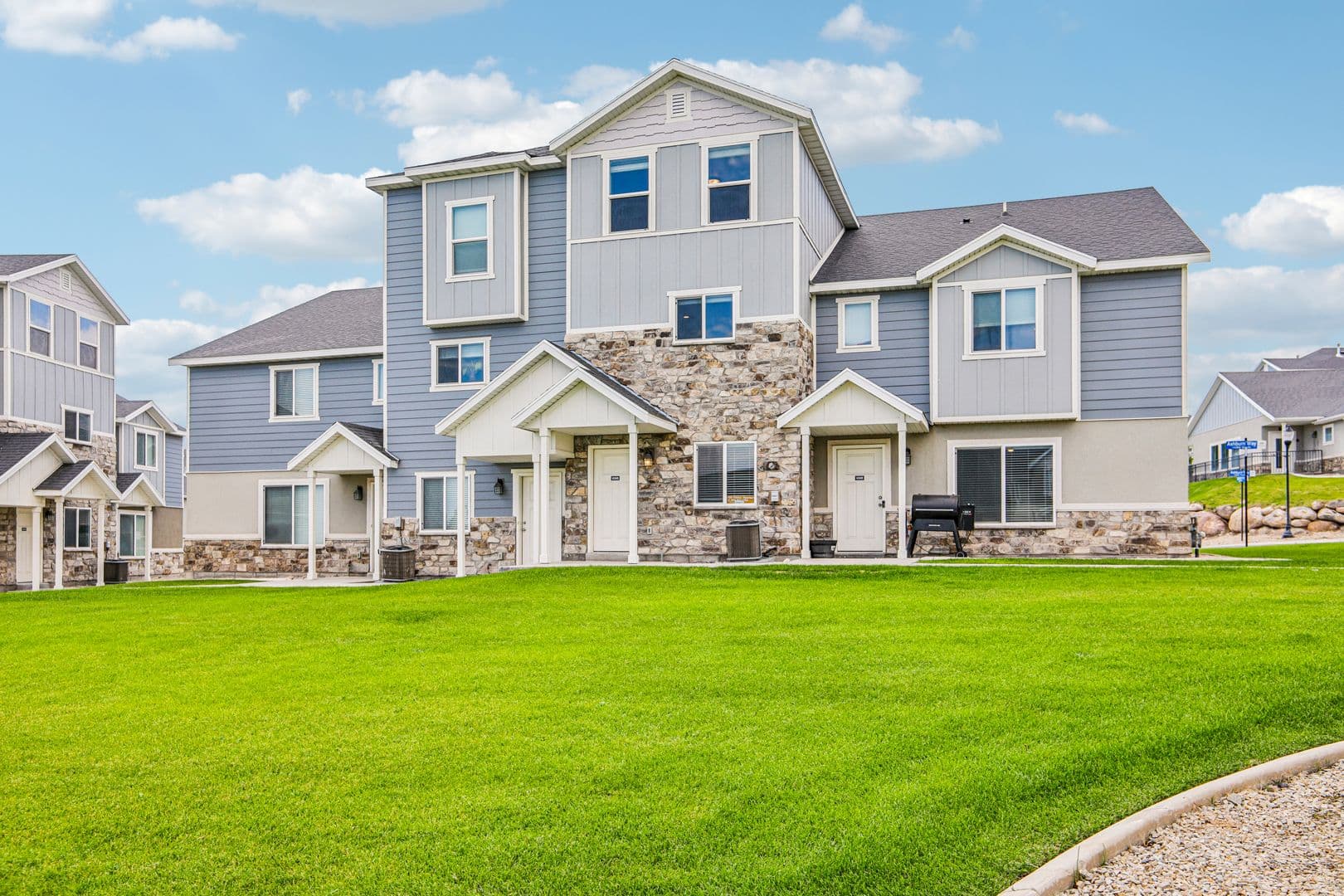 Herriman Townhome: 14411 S Ashburn Way