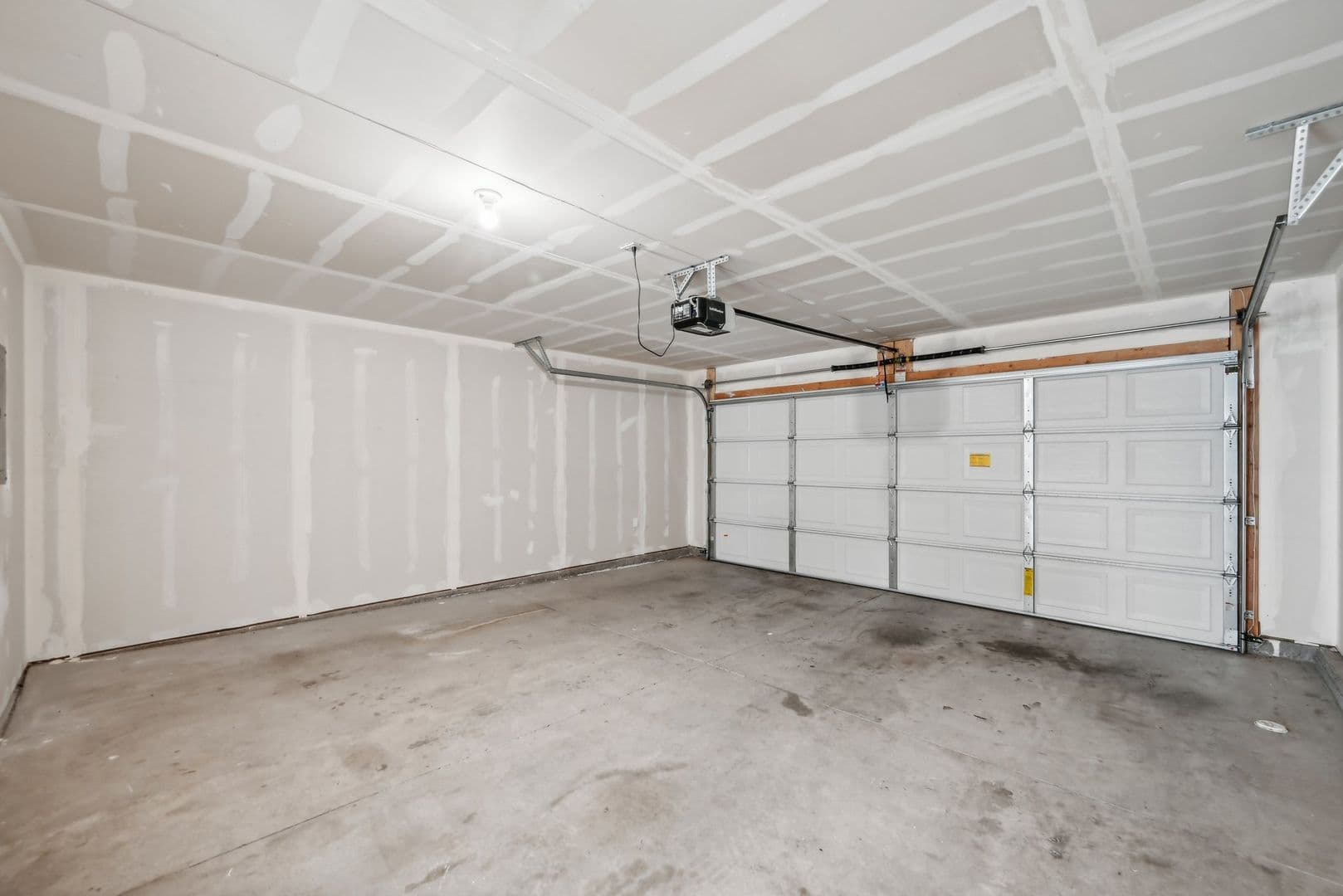 Eagle Mountain Townhome: East Parnell Lane