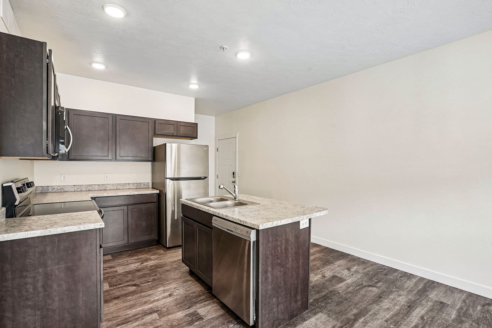 Magna Townhome: 7487 W Geraint St