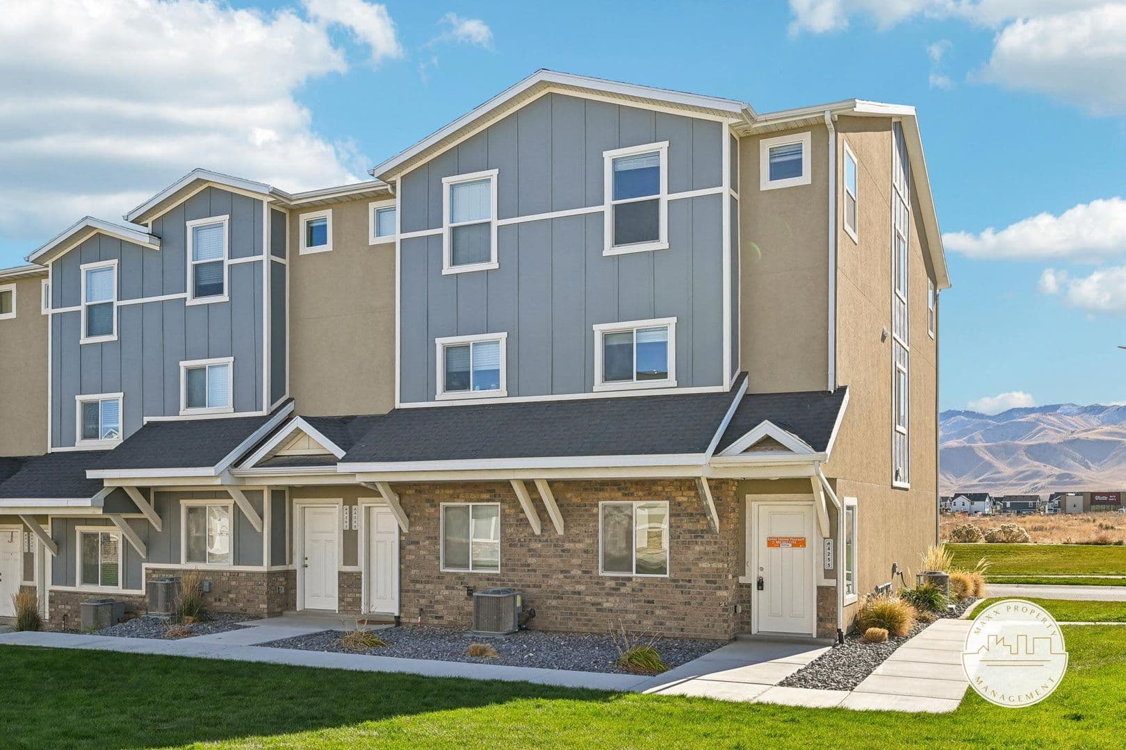 Eagle Mountain Townhome: East Parnell Lane