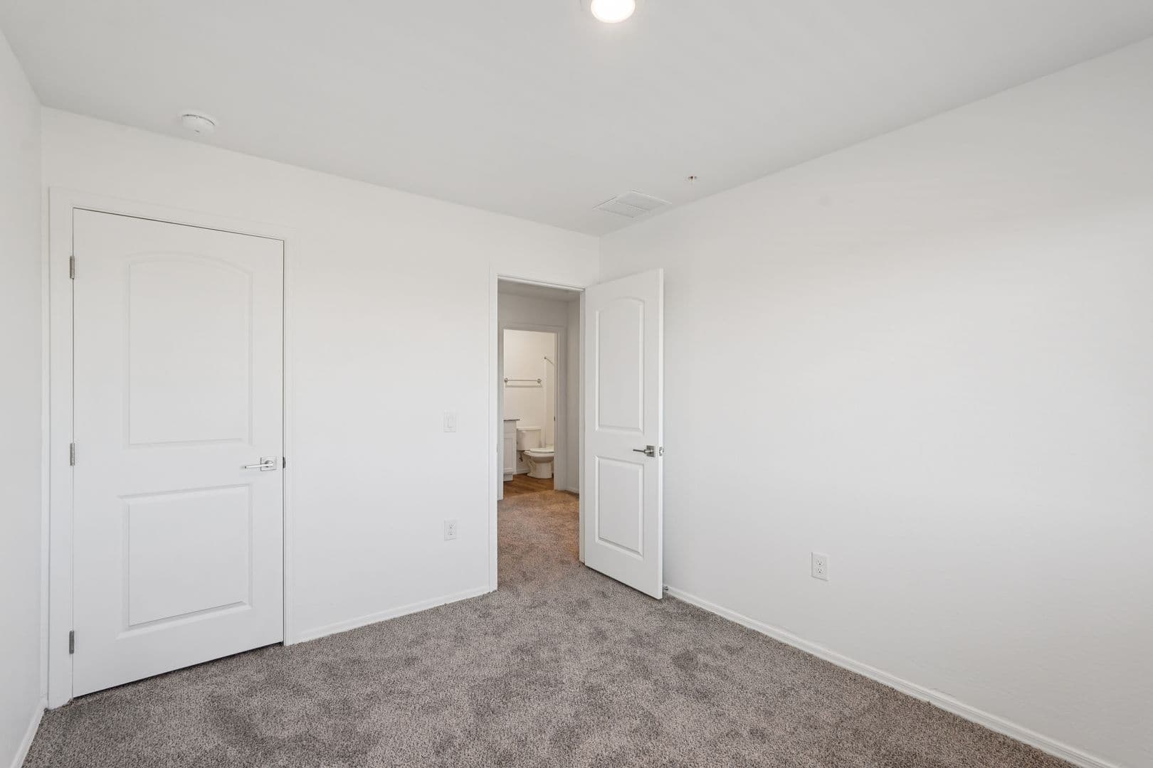 Surprise Townhome: 12570 N Cotton Ln