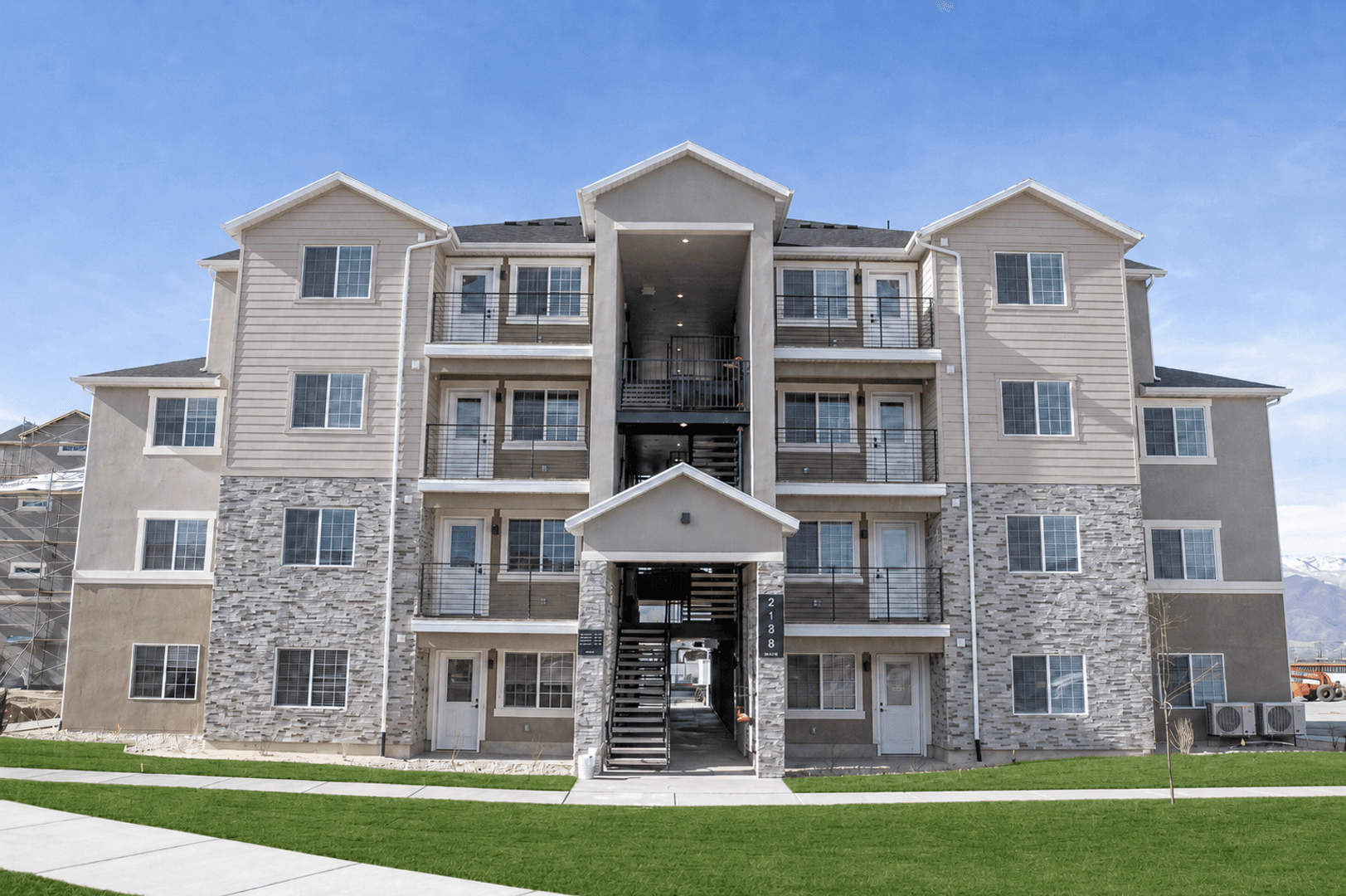 Heber Townhome: 989 E Ella Ln