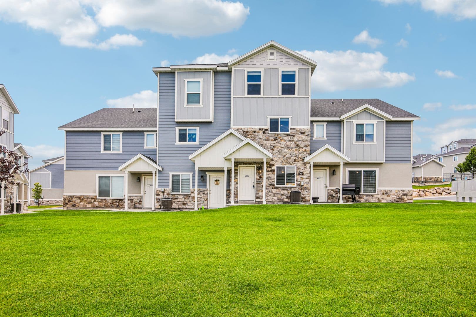 Herriman Townhome: 14411 S Ashburn Way