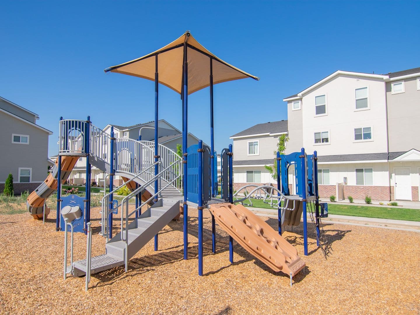 Nampa Townhome: 16852 Idaho Center Blvd