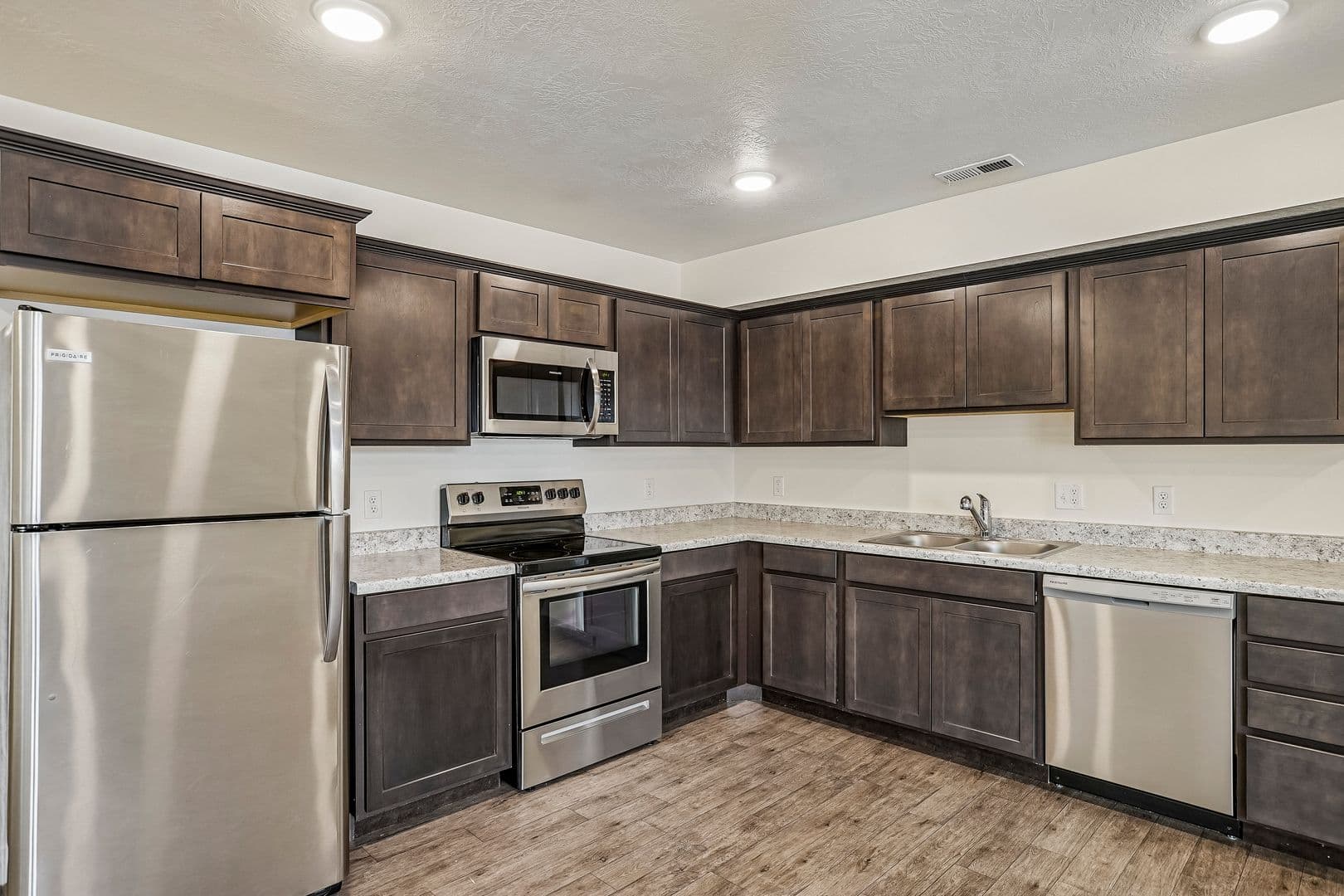 Magna Townhome: 7487 W Geraint St