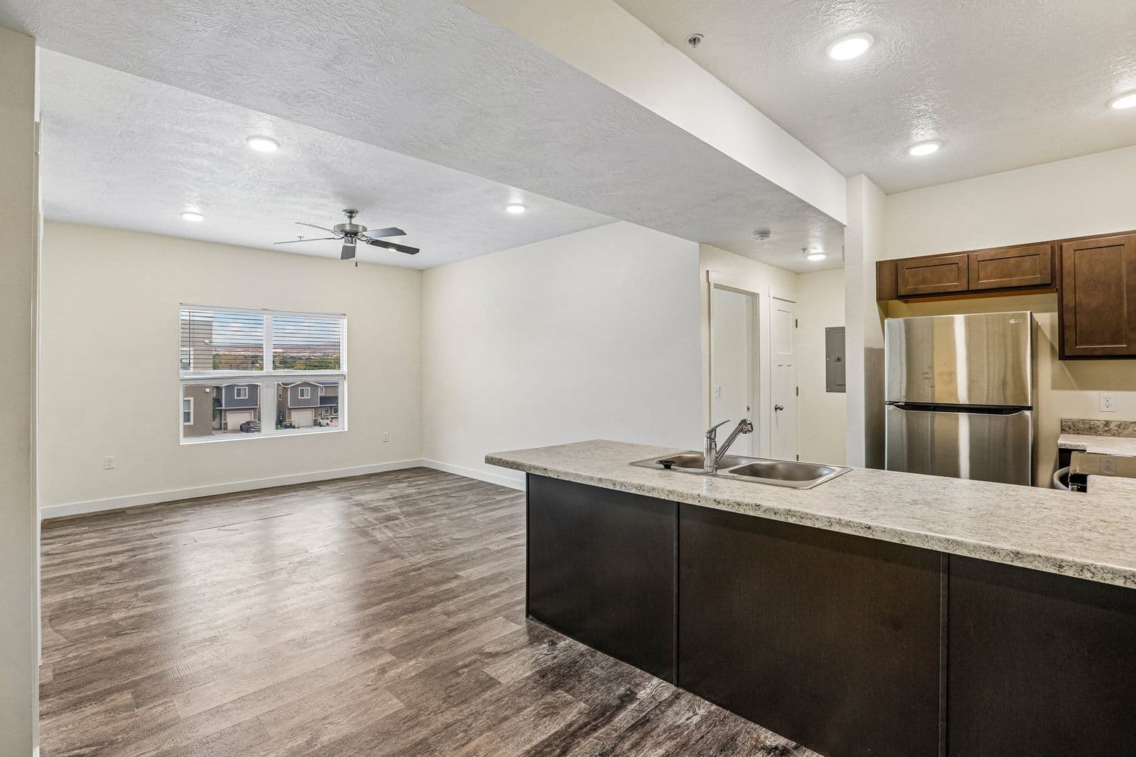 Magna Townhome: 7487 W Geraint St