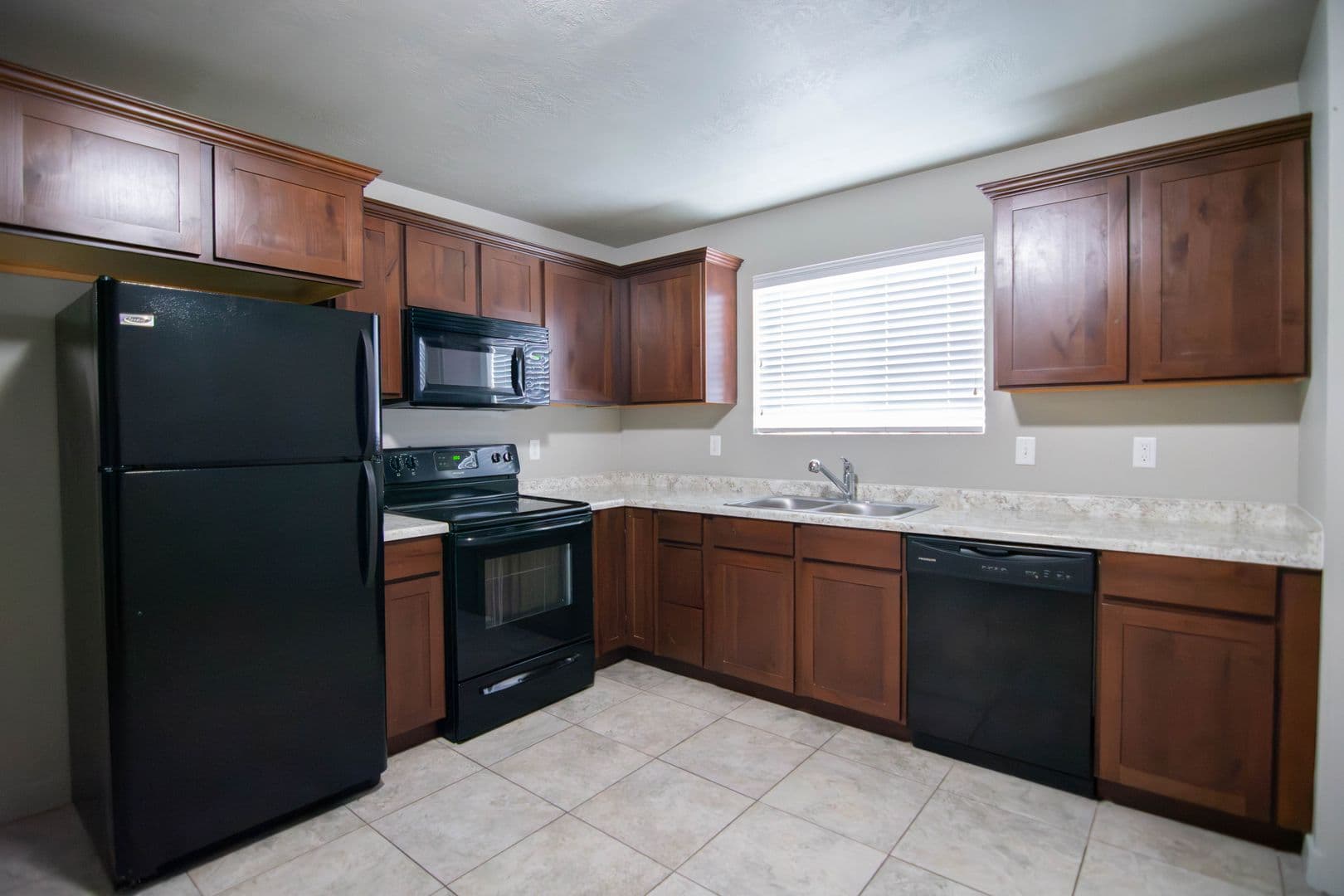 Herriman Townhome: 14411 S Ashburn Way