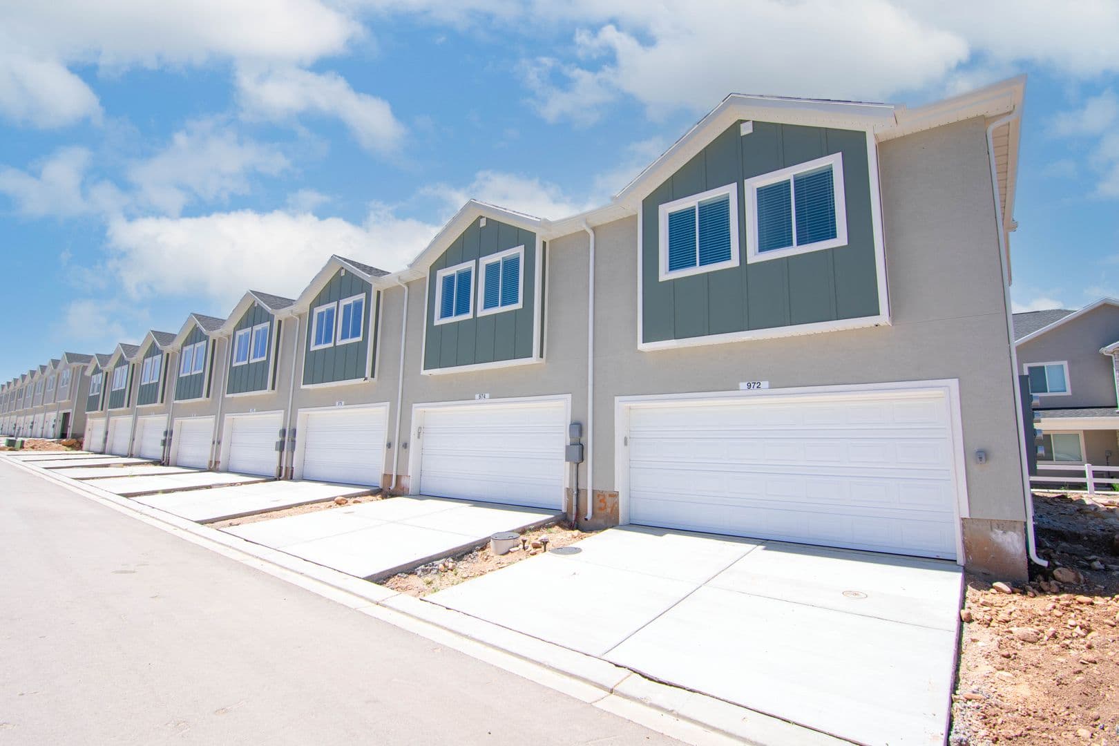 Heber Townhome: 989 E Ella Ln