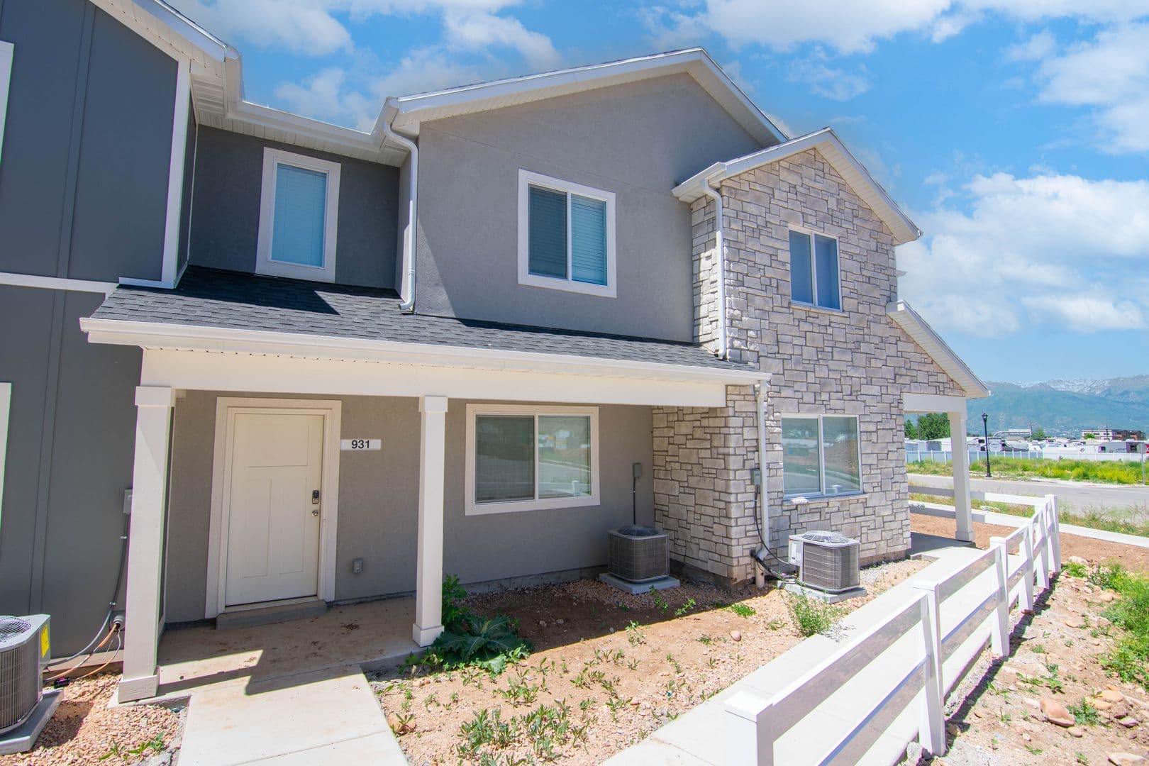Heber Townhome: 989 E Ella Ln