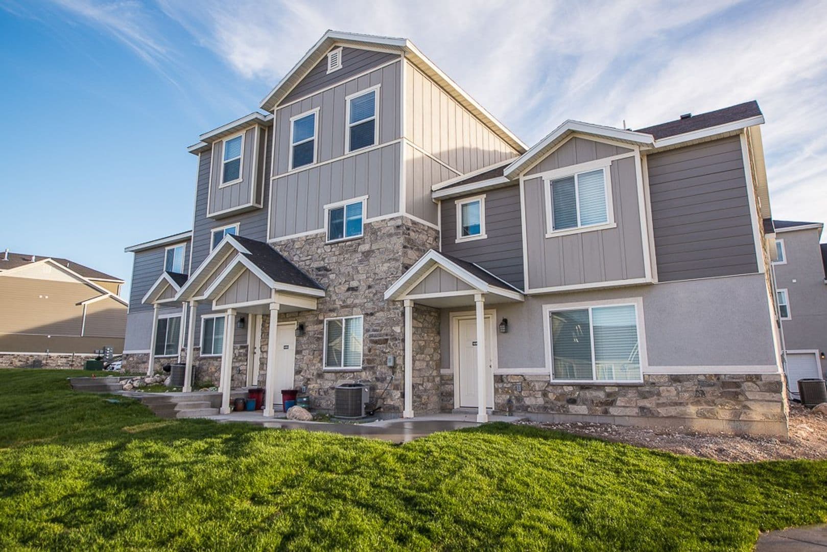 Herriman Townhome: 14411 S Ashburn Way