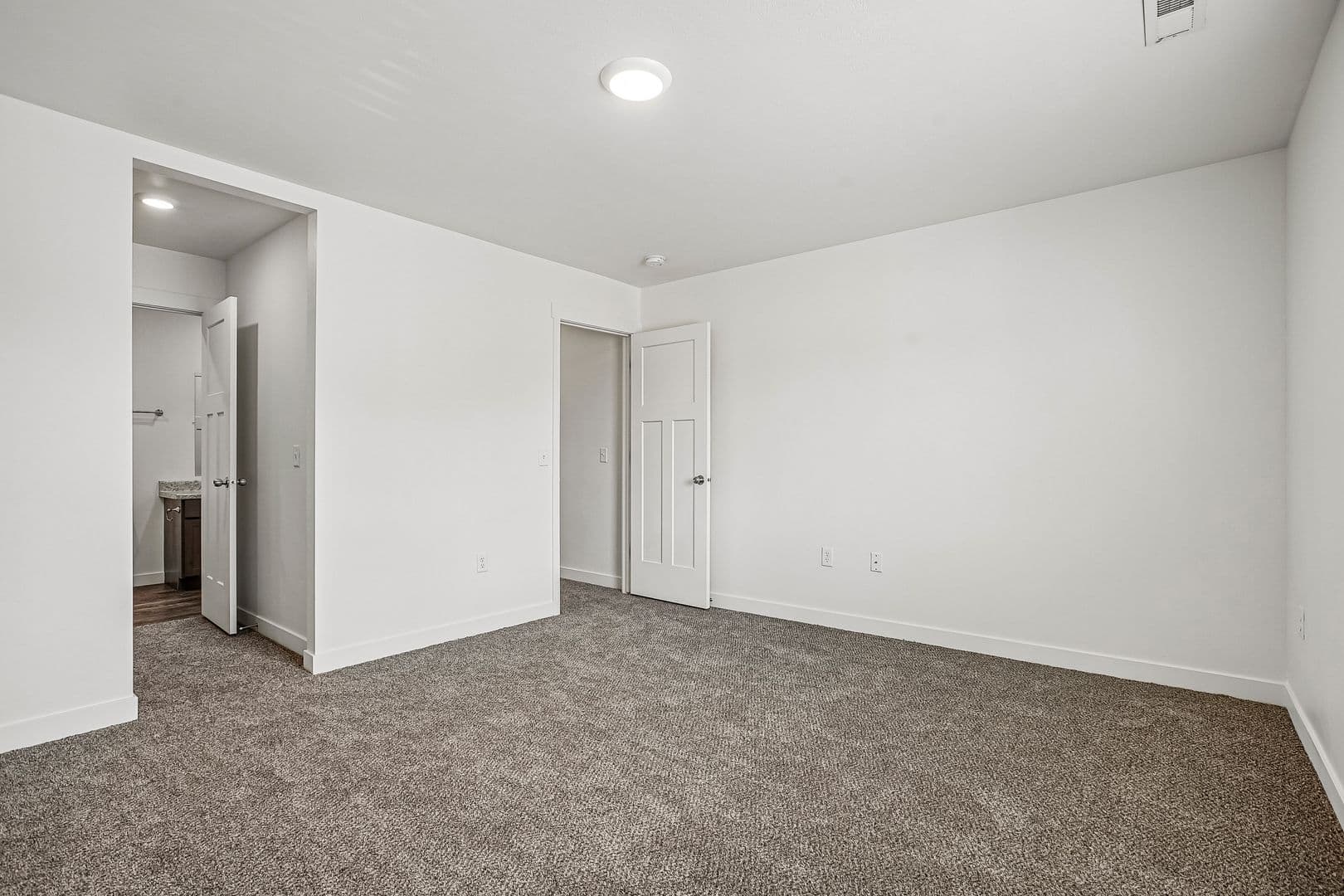 Magna Townhome: 7487 W Geraint St
