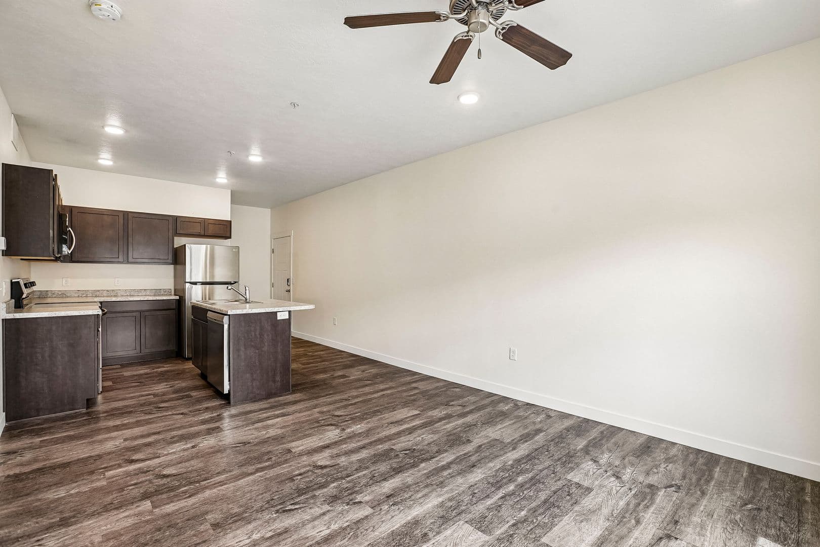 Magna Townhome: 7487 W Geraint St