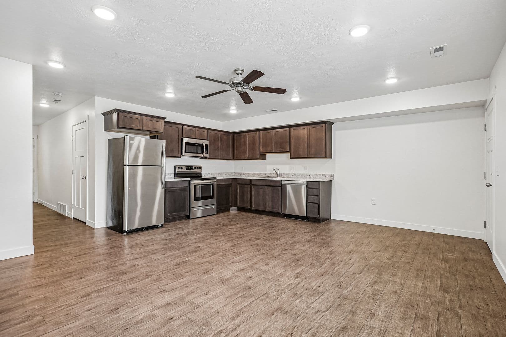 Magna Townhome: 7487 W Geraint St