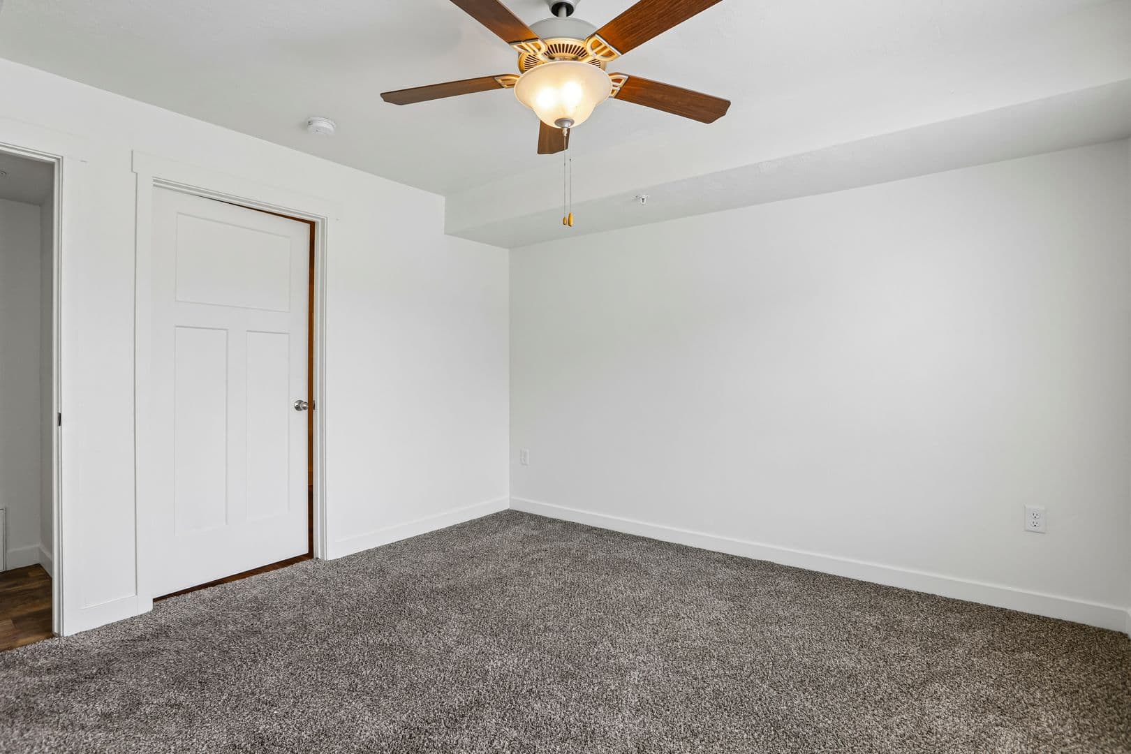 American Fork Apartment: 734 E 500 S