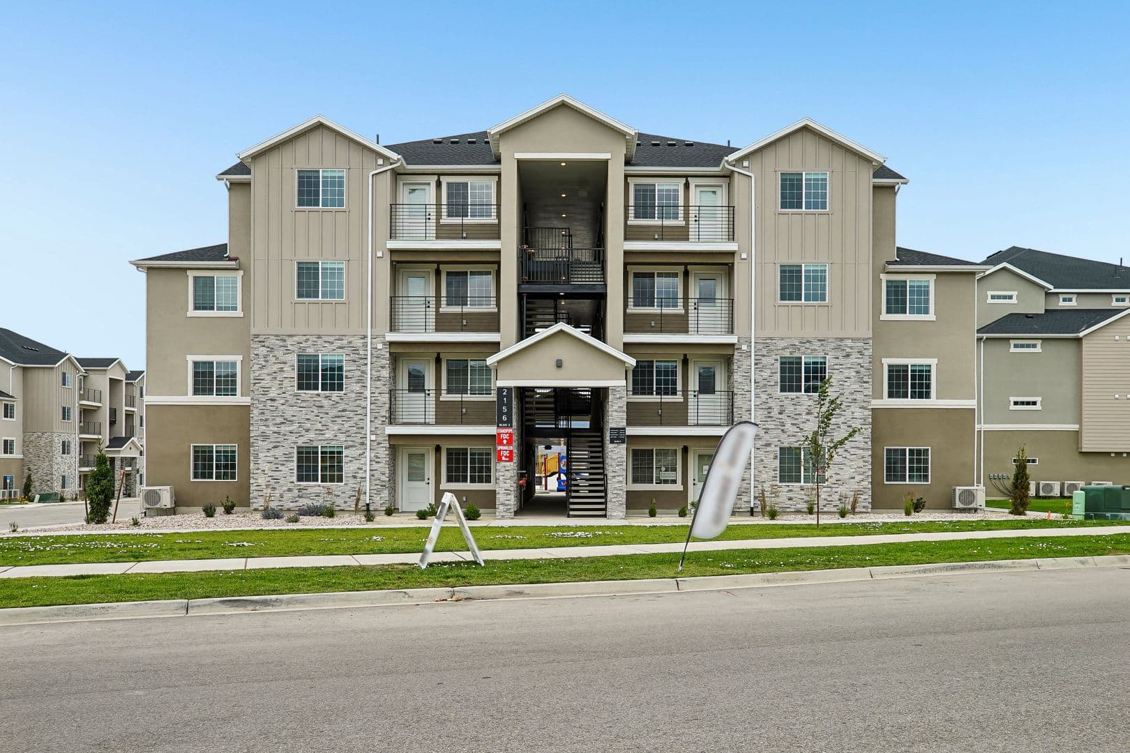 Heber Townhome: 989 E Ella Ln