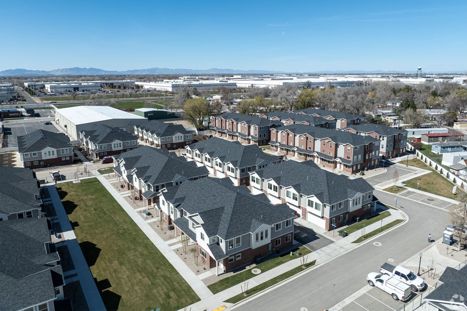 Ogden Townhome: 1090 S 400 W