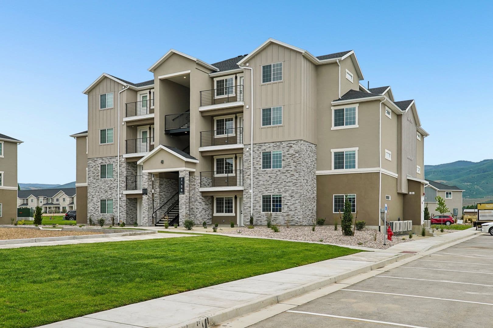 Heber Townhome: 989 E Ella Ln