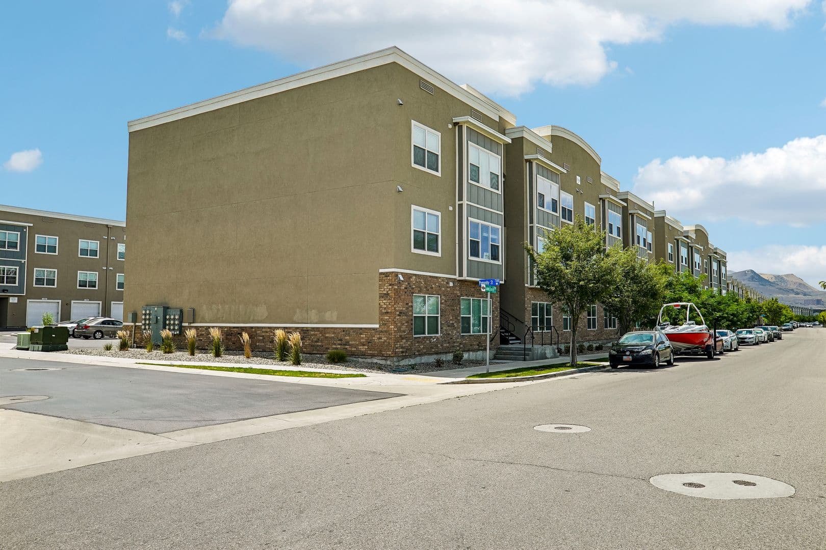Magna Townhome: 7487 W Geraint St