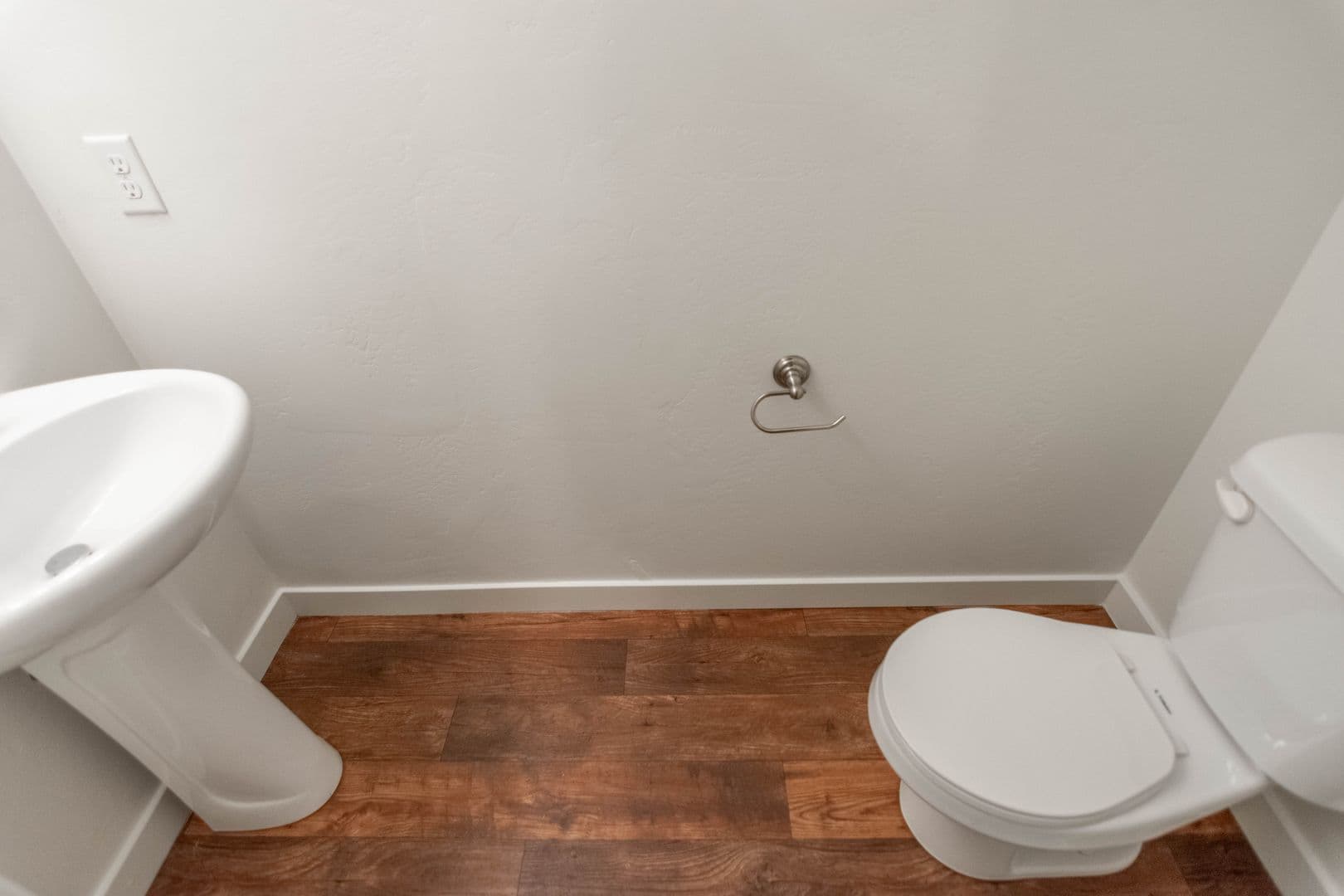 Vineyard Apartment: 190 E 630 N