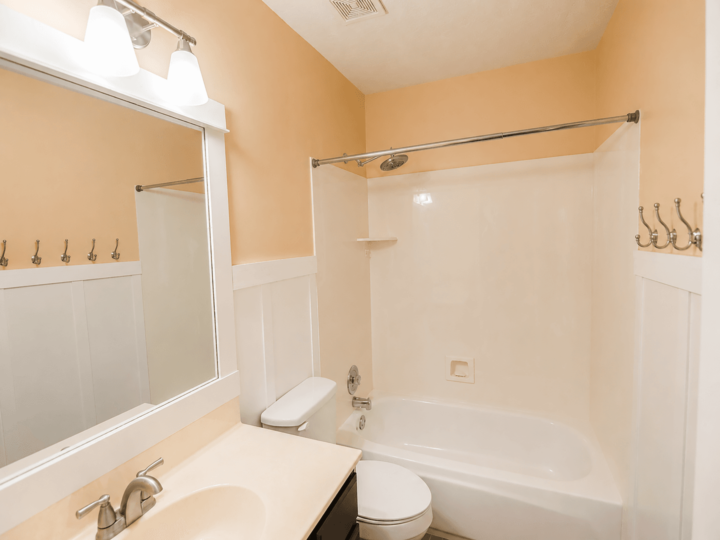 Sandy House: 9288 S Boise Circle