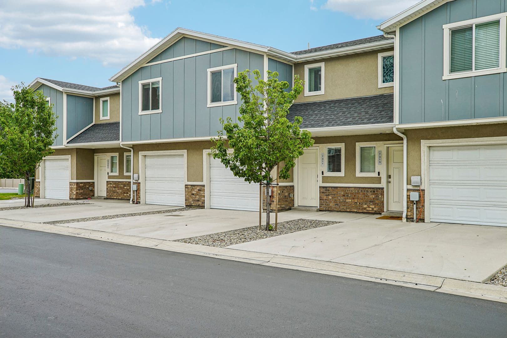 Magna Townhome: 7487 W Geraint St