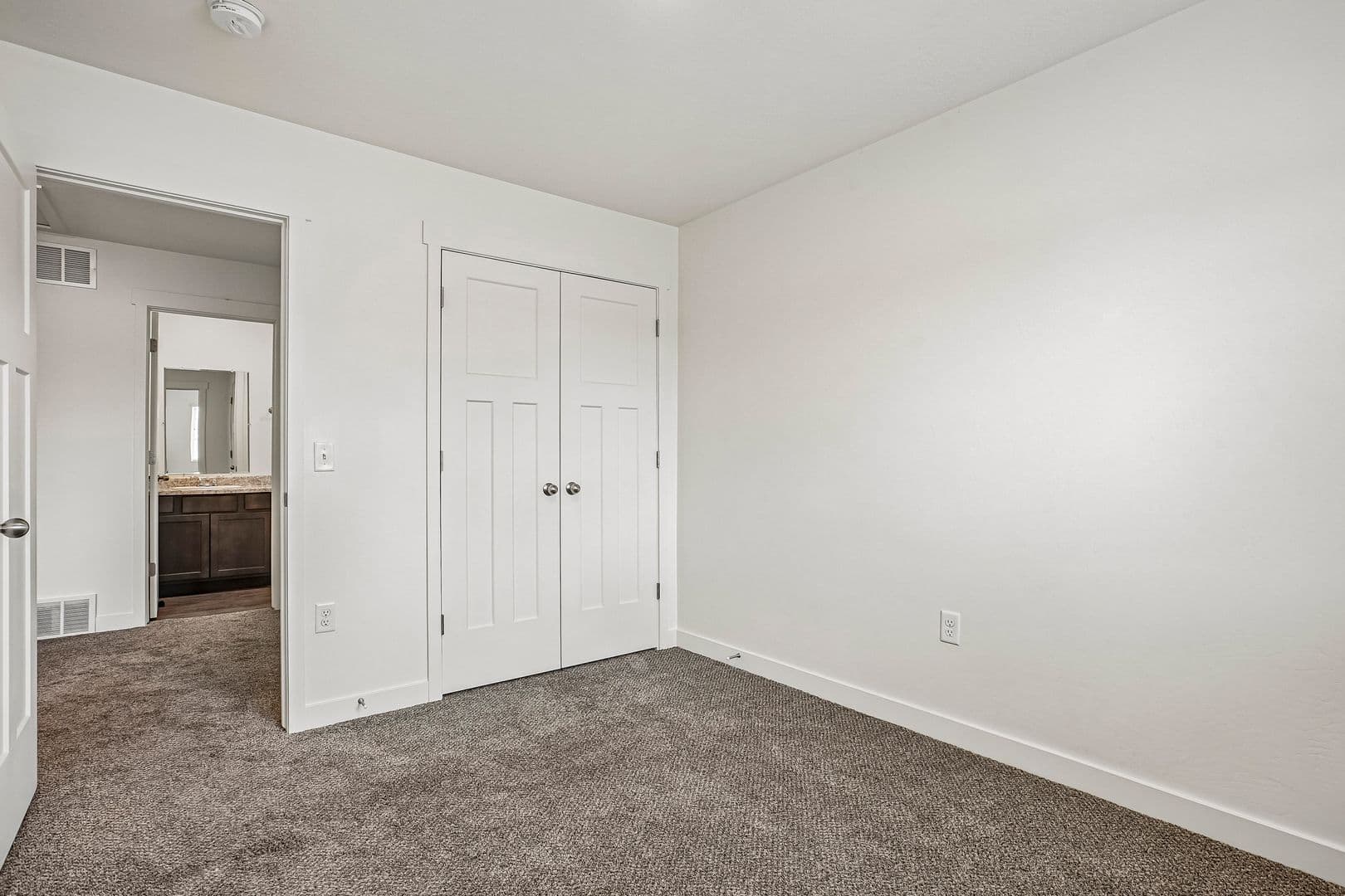 Magna Townhome: 7487 W Geraint St