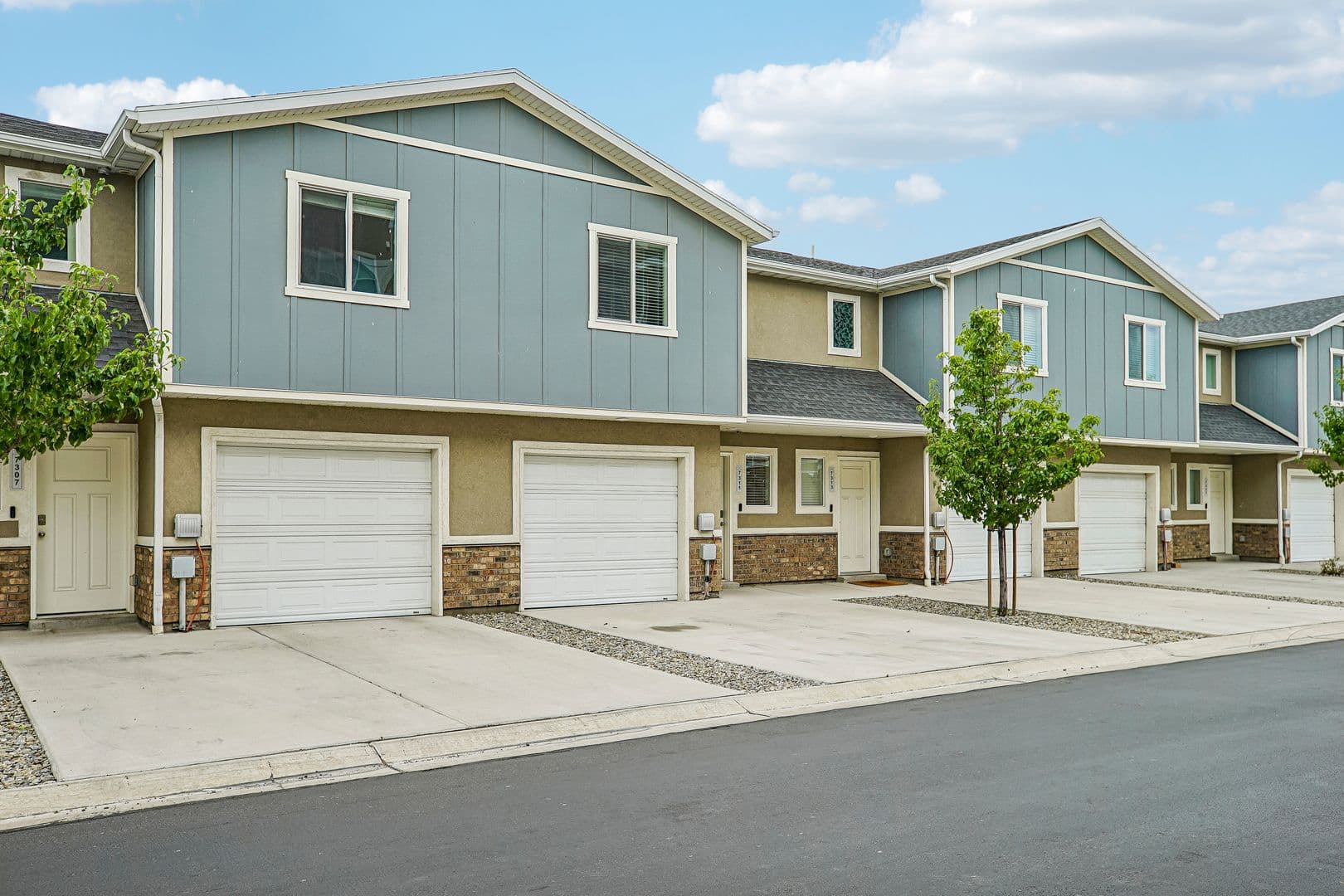 Magna Townhome: 7487 W Geraint St