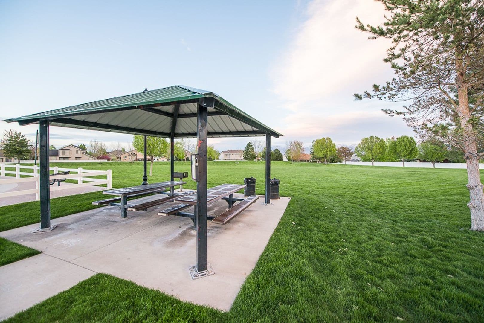 Herriman Townhome: 14411 S Ashburn Way
