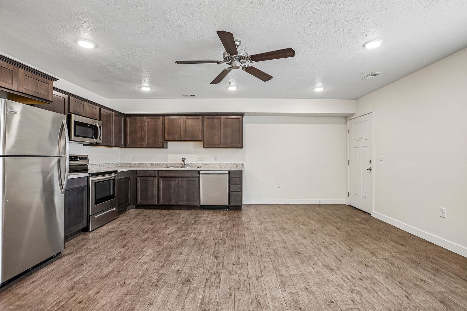 Magna Townhome: 7487 W Geraint St