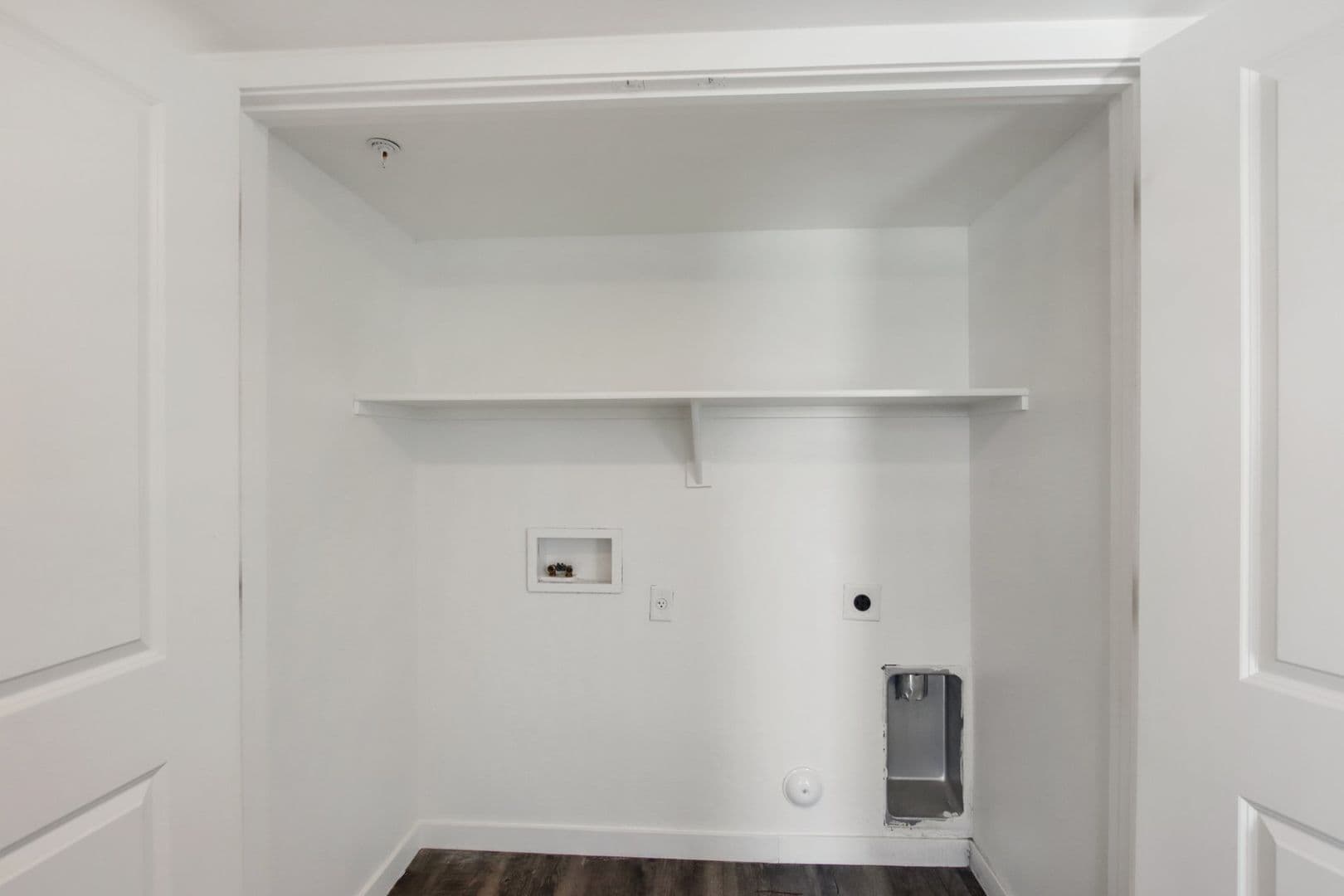 El Mirage Apartment: 12945 W Greenway Rd
