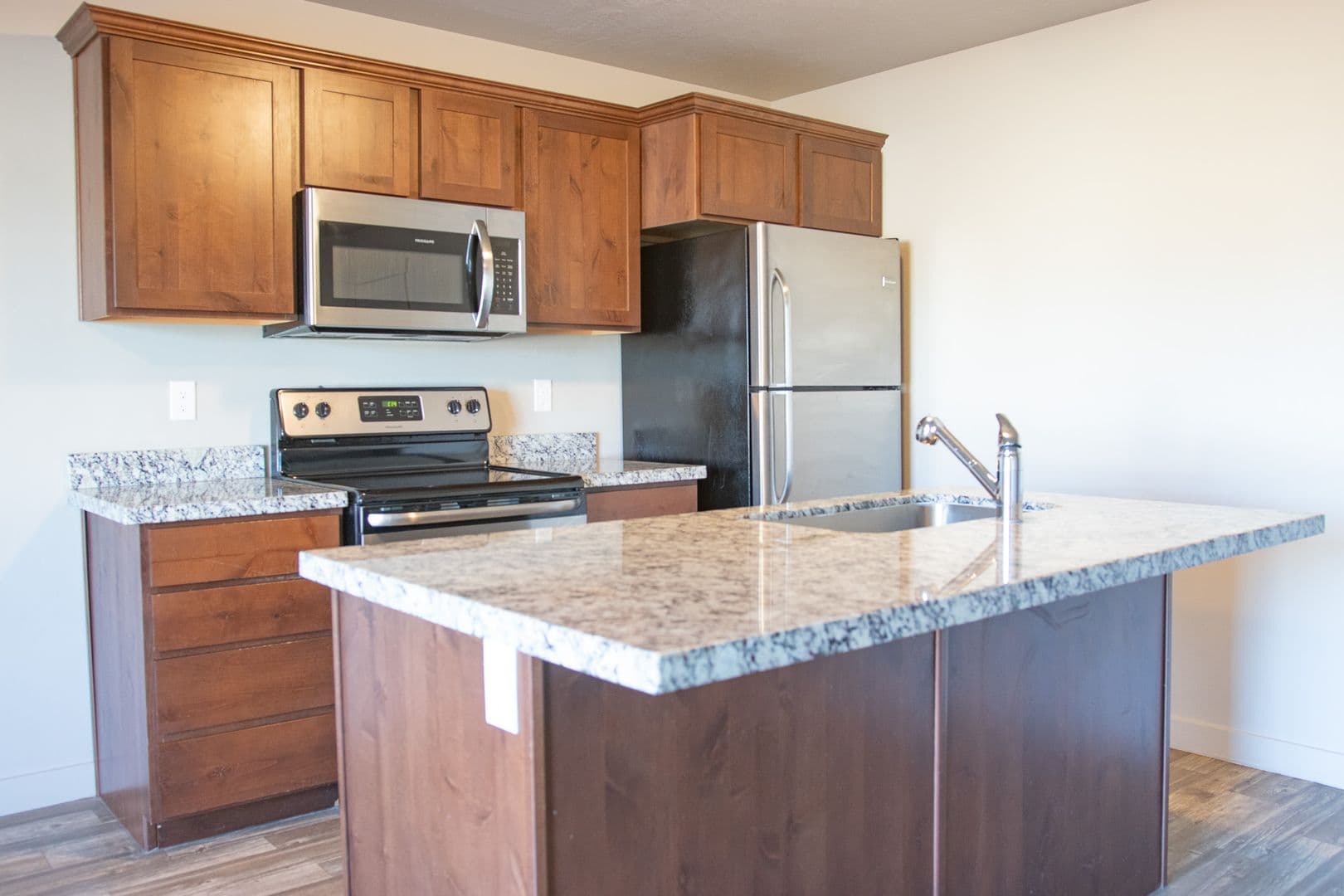 Herriman Townhome: 14411 S Ashburn Way
