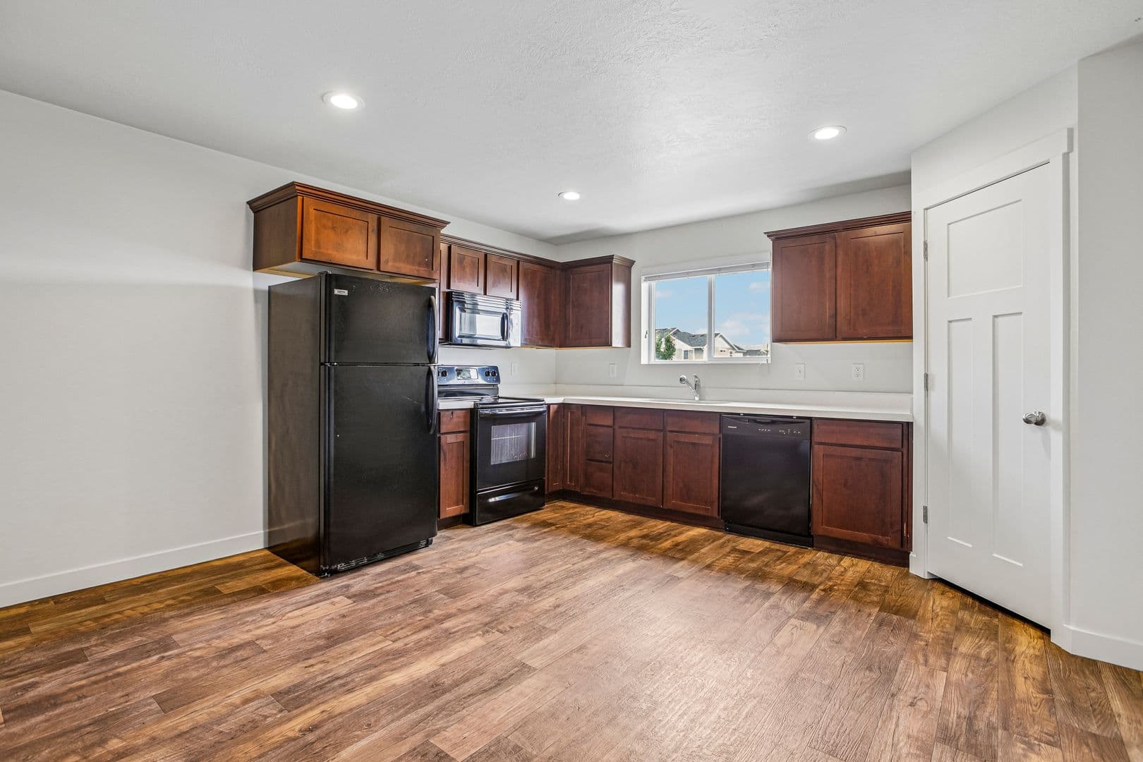 Herriman Townhome: 14411 S Ashburn Way