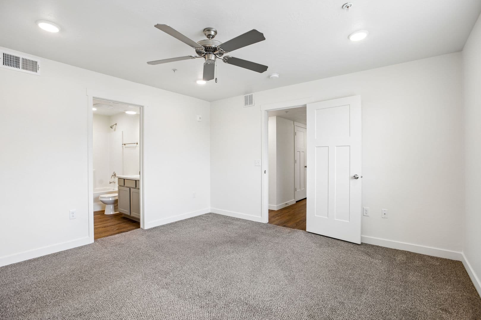 Payson Apartment: 388 W 650 N