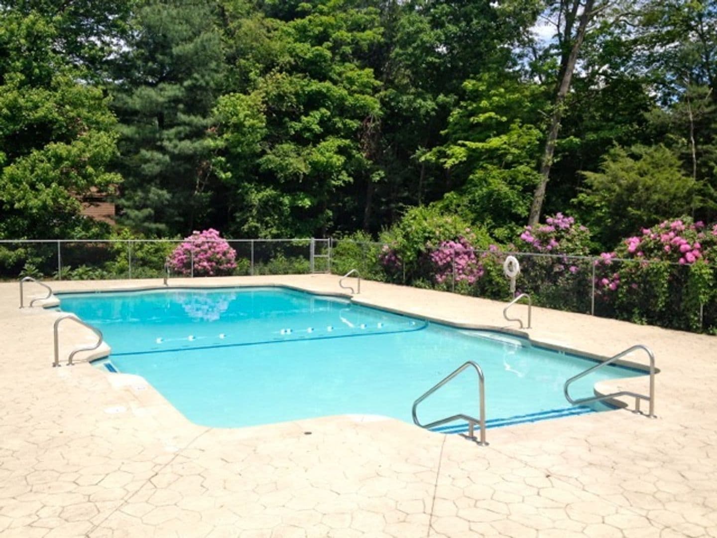 Foxboro Apartment: 33 Putnam Rd.
