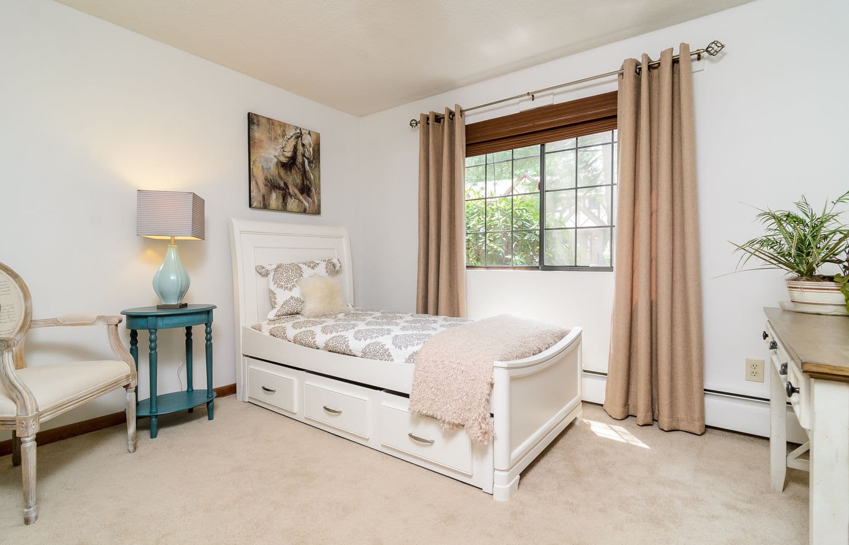 Foxboro Apartment: 9 Hillcrest Rd.