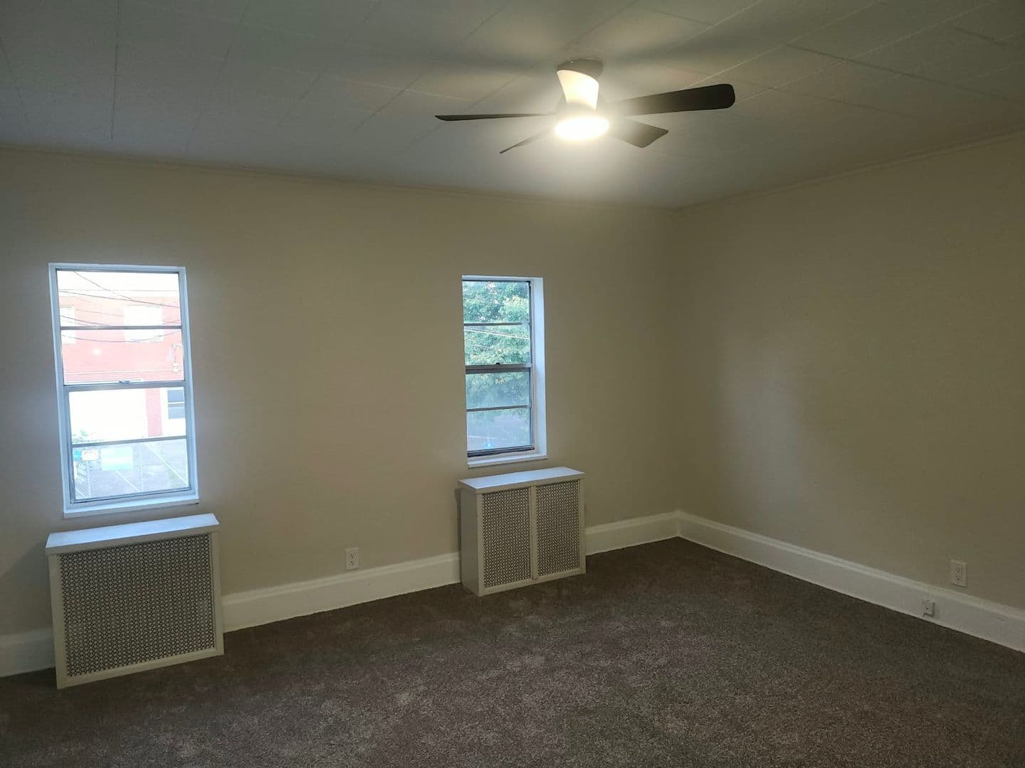 Pittsburgh House: 1407 Superior St