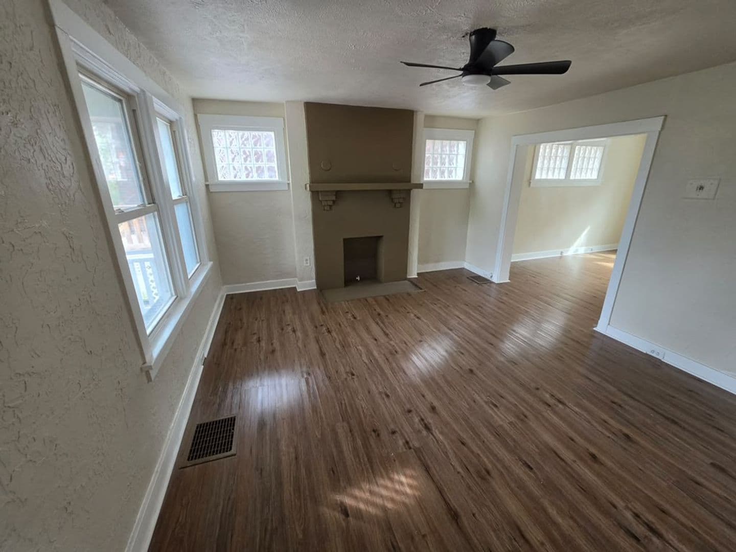 Pittsburgh House: 2028 Chalfant St