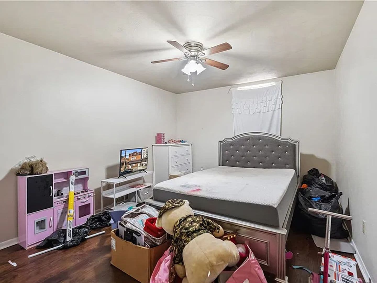 MC KEES ROCKS Apartment: 103 Ella St