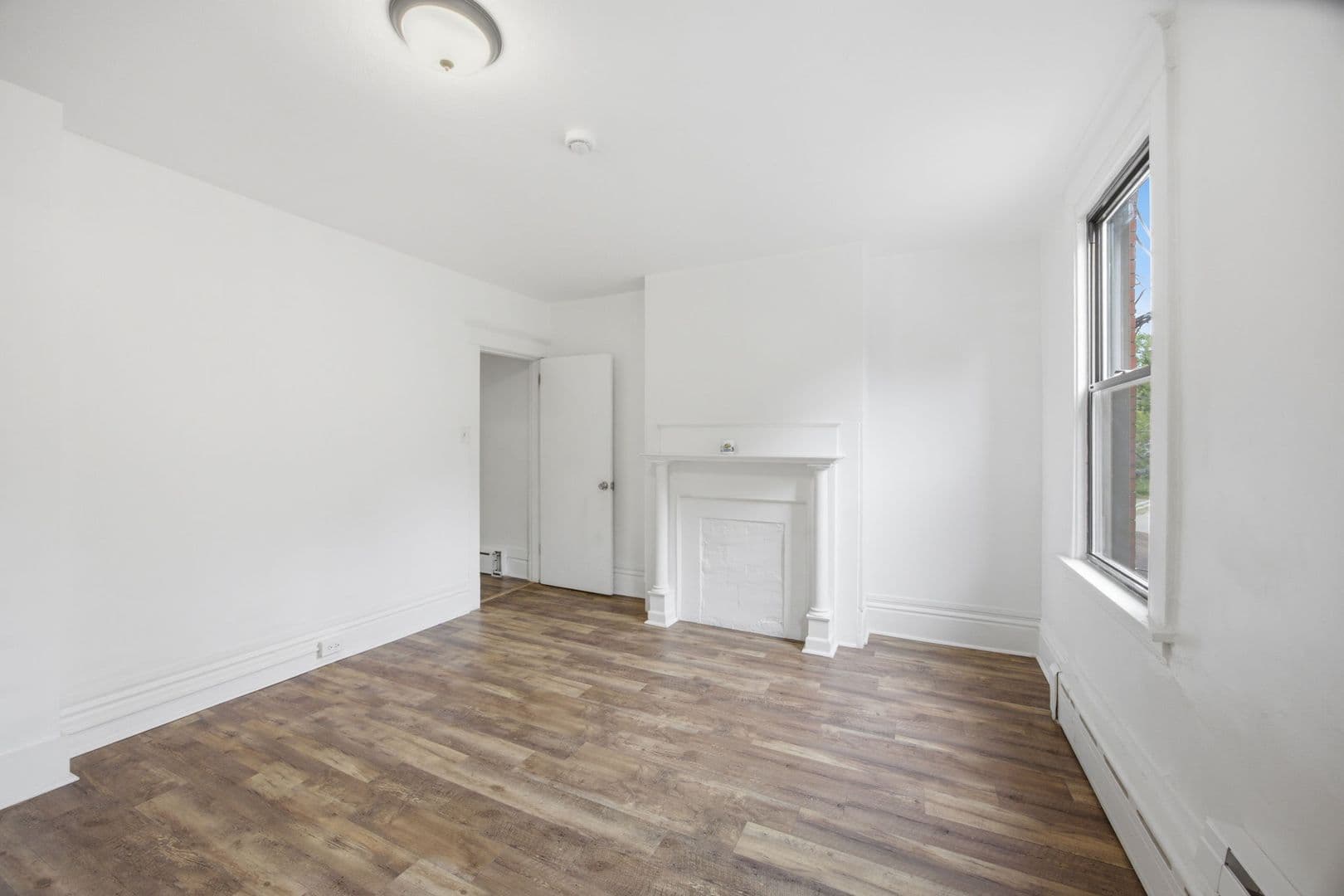 PITTSBURGH Apartment: 217 - 225 Luray St