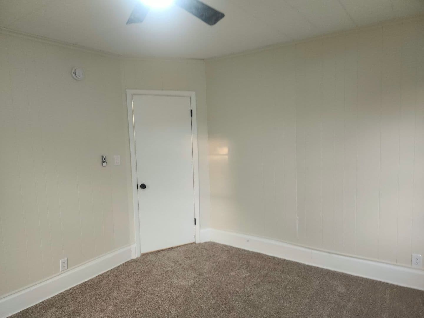 Pittsburgh House: 1407 Superior St