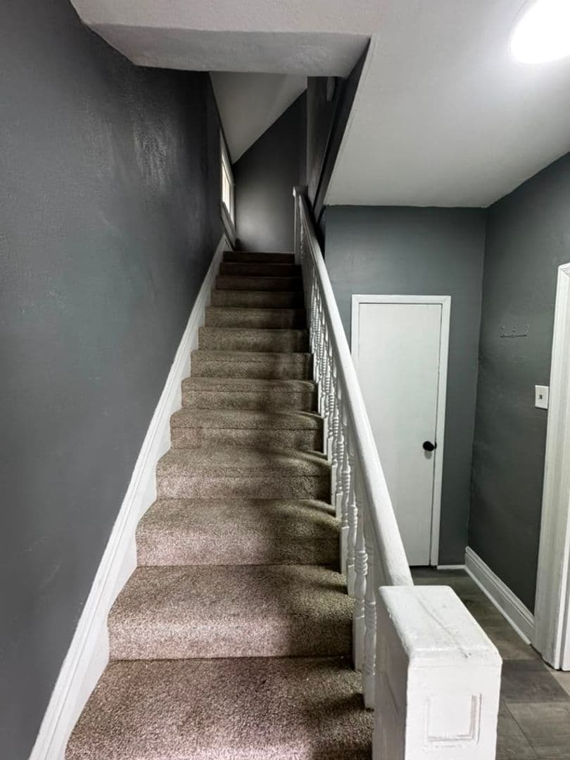 Munhall House: 1717 Martha Street
