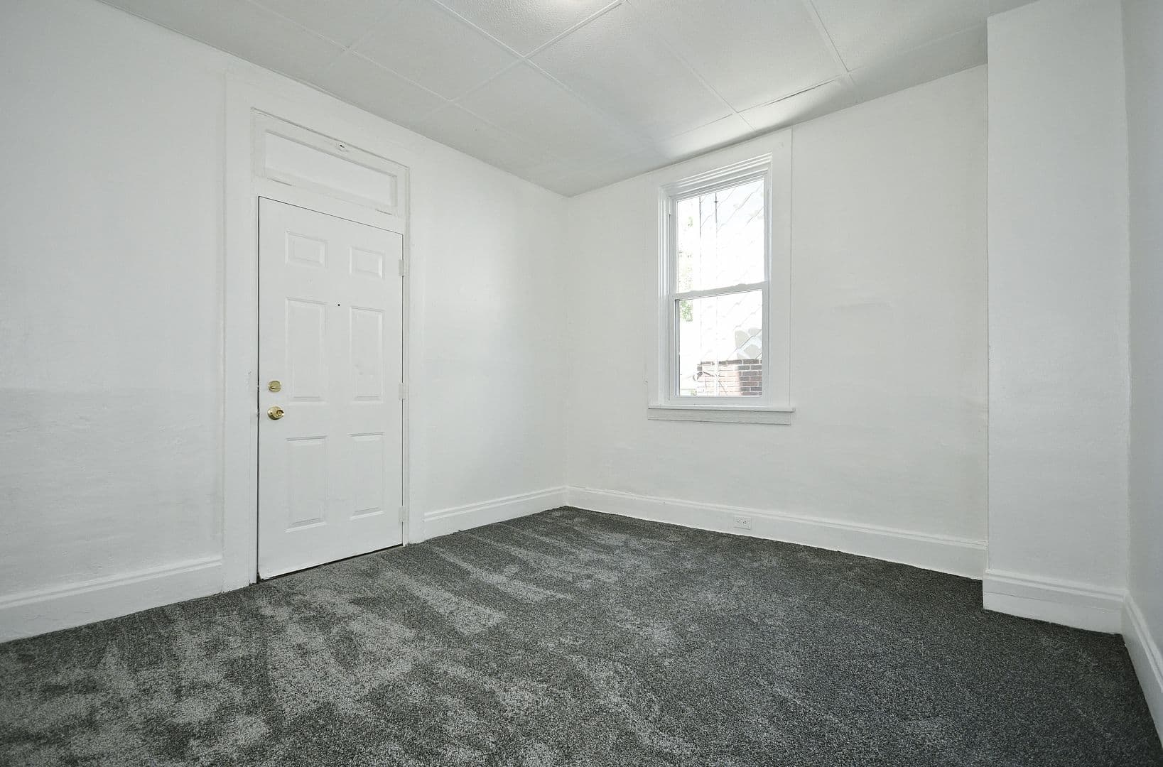 Pittsburgh Apartment: 805-807 Bayonne Ave