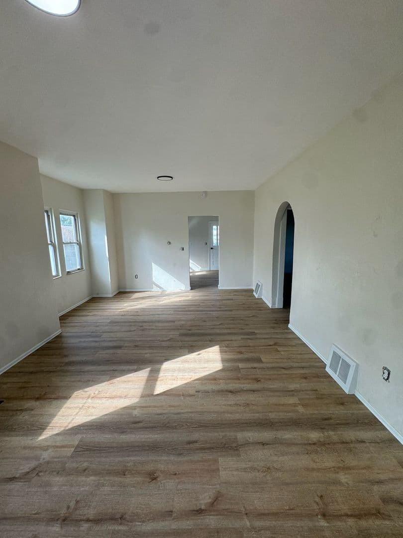 Pittsburgh House: 2231 May St