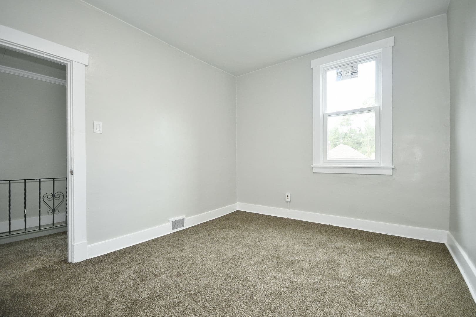 Rankin House: 303 North Holland Ave