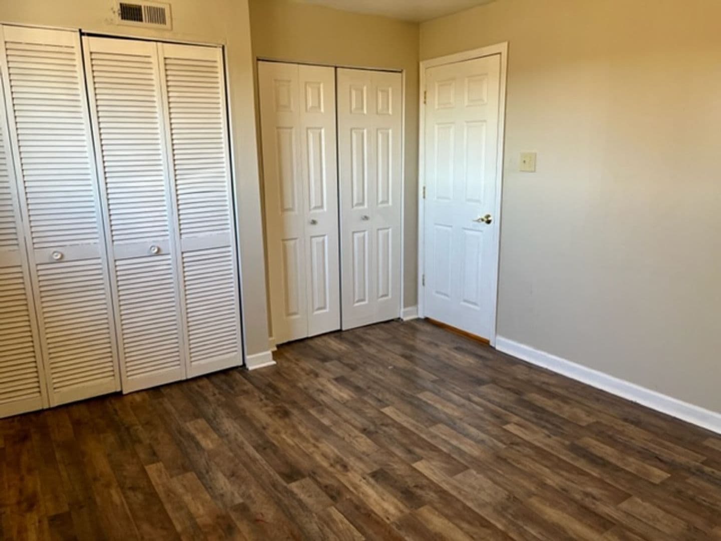 McKeesport Apartment: 1100 Oneil Boulevard