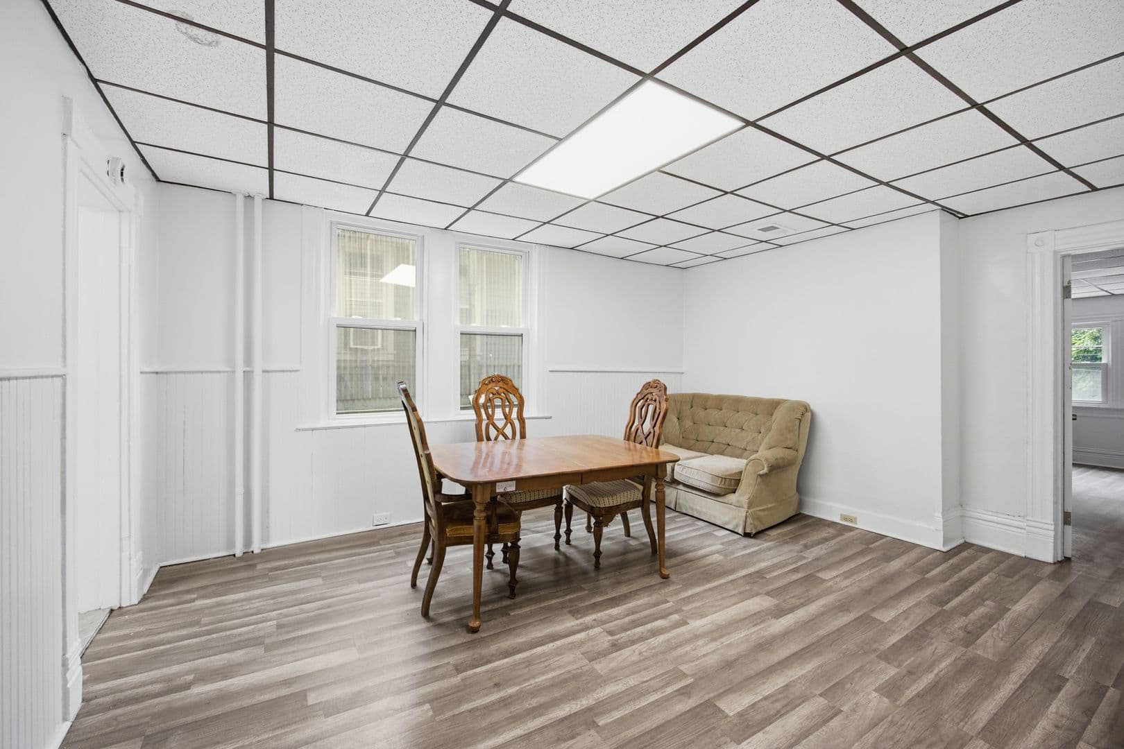 Pittsburgh Apartment: 2822 Salisbury Street